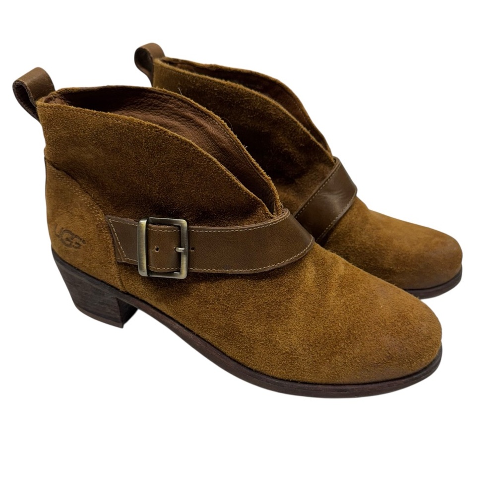 UGG Wright Boots Women’s 6.5 Belted Brown Suede Ankle Chukka Booties Leather
